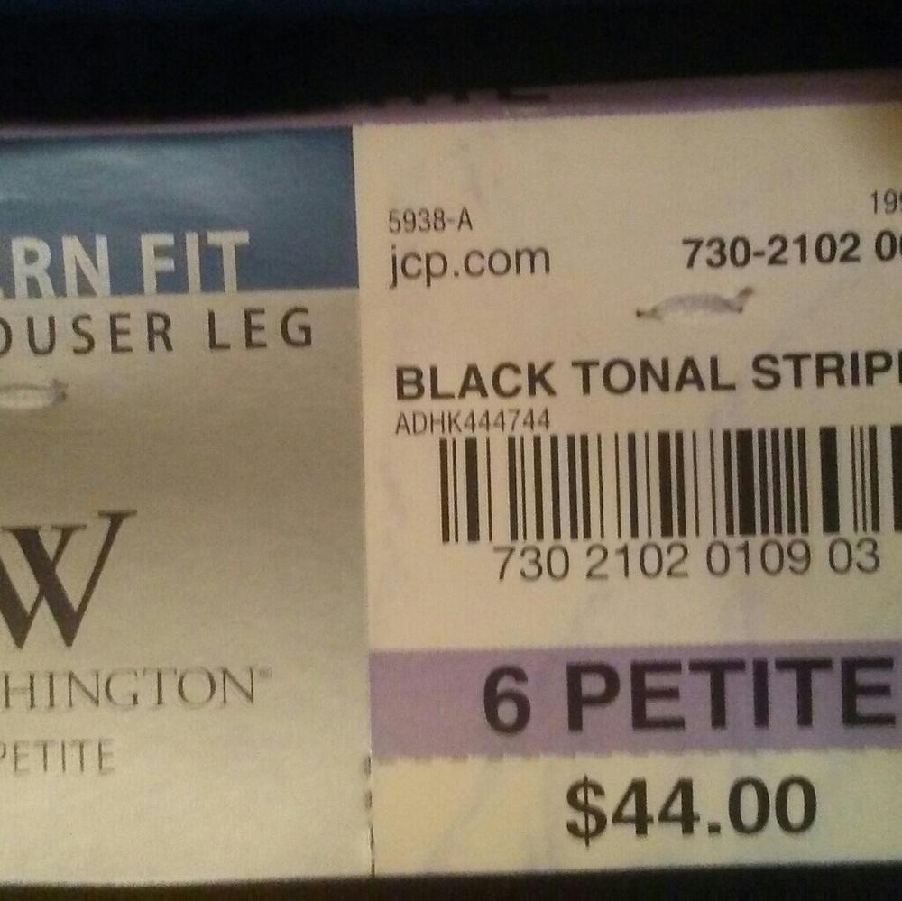 Trouser leg black pants